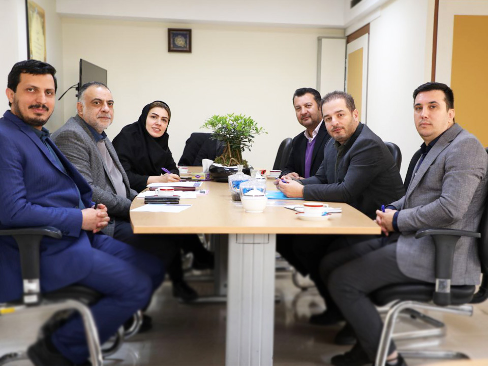 امضای تفاهم‌نامه همکاری فی‌مابین نشریه artificial intelligence applications and innovations و موسسه KMAN Publication