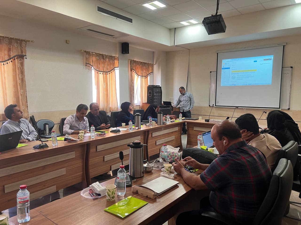 کارگاه کاربرد چت‌بات‌ها و هوش مصنوعی OpenAI در فرایند یاددهی و آموزش توسط انجمن ملی هوش مصنوعی ایران شاخه استان فارس برگزار شد