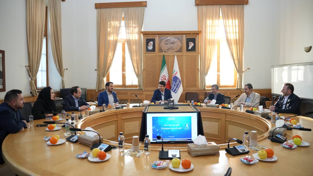 نهمین نشست هیأت‌ مدیره انجمن ملی هوش مصنوعی ایران، با حضور دکتر سید ستار هاشمی، وزیر ارتباطات و فناوری اطلاعات، برگزار شد
