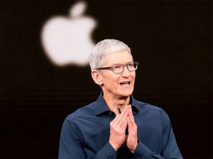 ChatGPT، GPT-4o mini، SearchGPT، PwC، Apple
